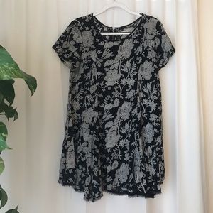 Silence+Noise Witchy T-shirt Dress (UO)
